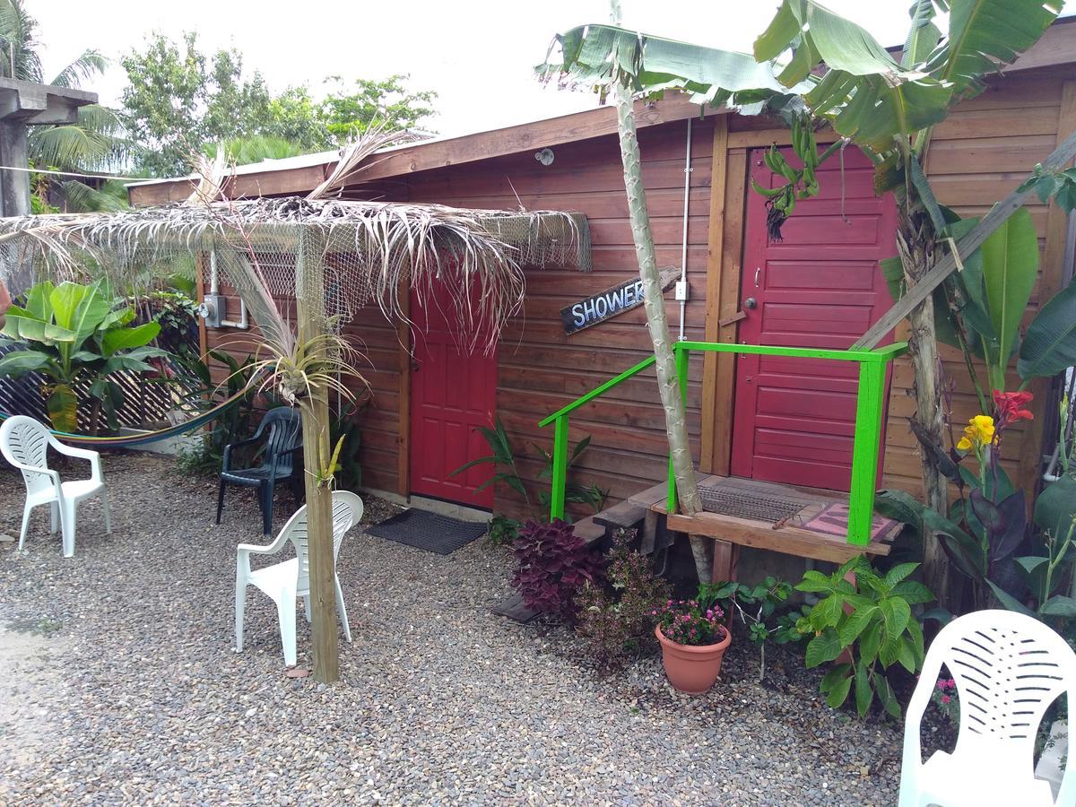 Placencia Hostel Exterior foto